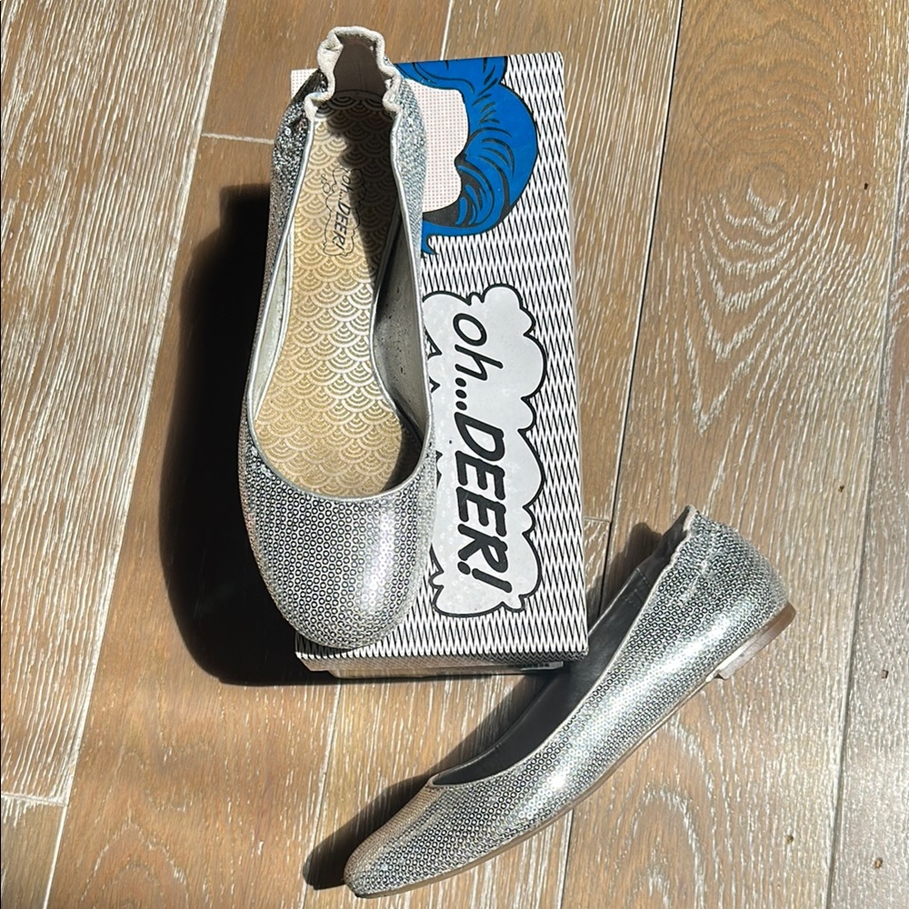 Oh Deer! Silver Ballet Flats